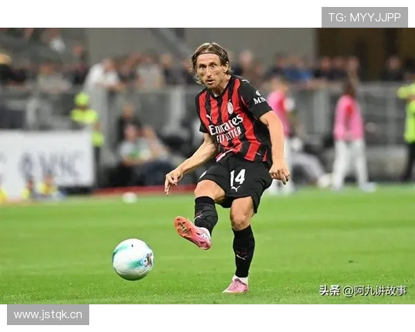 AC米兰关键战表现波动，竞争力与稳定性面临考验